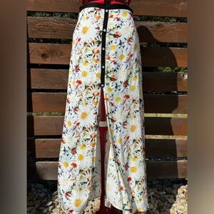 MinkPink Daisy Maxi Shirt Size Small